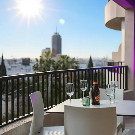 Luxury Boutique With Sea & Skyline Views St Julian San Julián