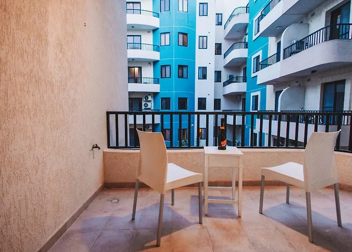 شقة Luxury Boutique With Sea & Skyline Views St Julian سانت جوليان