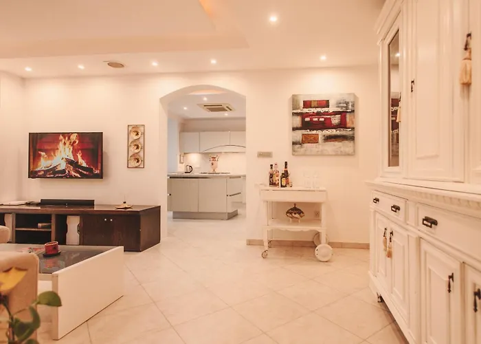 شقة Luxury Boutique With Sea & Skyline Views St Julian