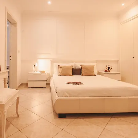 Апартаменты Luxury Boutique With Sea & Skyline Views St Julian Сент Джулианс