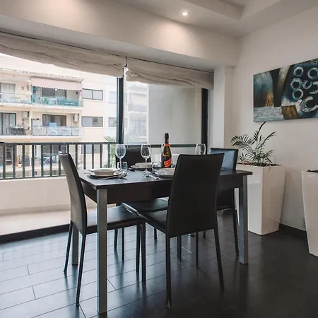 Апартаменты Luxury Boutique With Sea & Skyline Views St Julian *