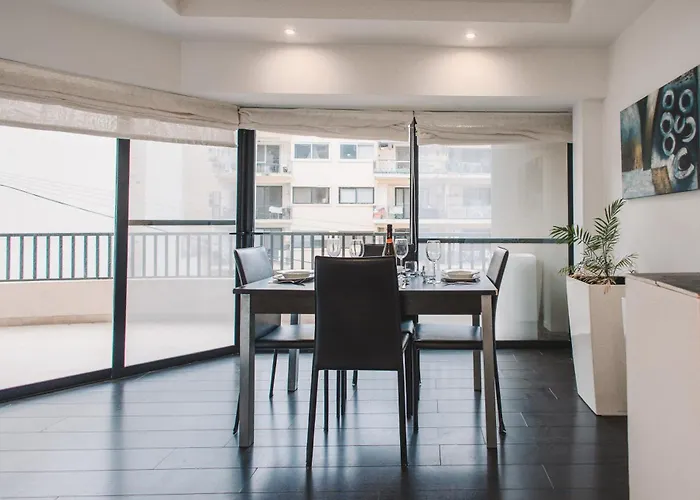 Luxury Boutique With Sea & Skyline Views St Julian * St. Julian's