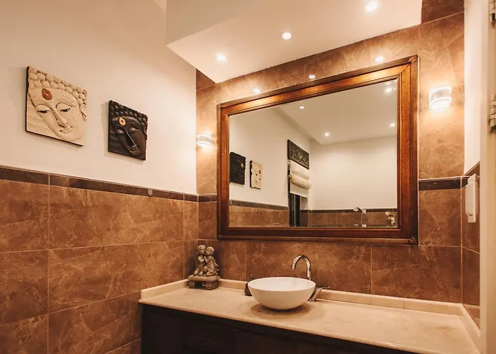 Luxury Boutique With Sea & Skyline Views St Julian