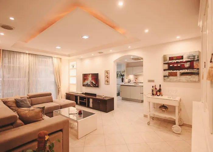 Luxury Boutique With Sea & Skyline Views St Julian * Saint Julian's