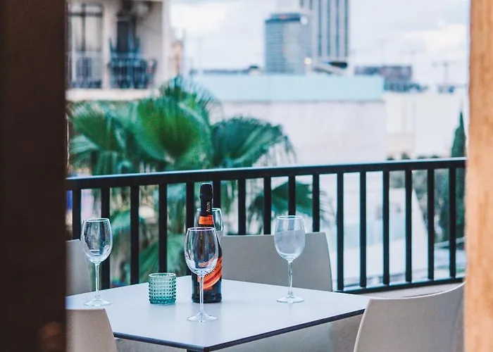 Lejlighed Luxury Boutique With Sea & Skyline Views St Julian